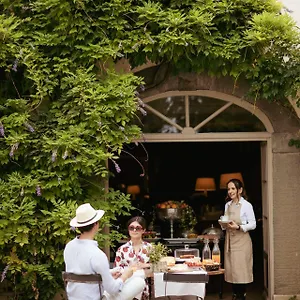 https://villa-dianella.it-tuscanyhotel.com